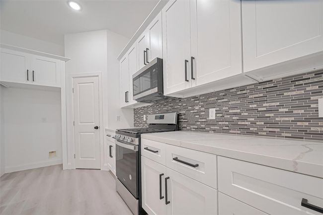 A - 4516 Galesburg St, House other with 3 bedrooms, 3 bathrooms and 1 parking in Houston TX | Image 11