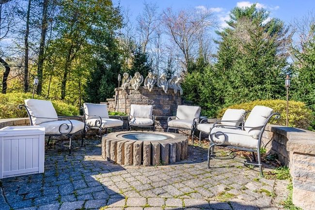 7 Ashley Ct, House other with 5 bedrooms, 9 bathrooms and 10 parking in Lynnfield MA | Image 36