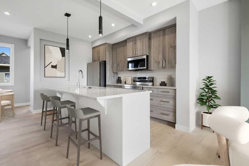 369 Waterford Blvd, Chestermere, AB, T1X2Z7 | Card Image