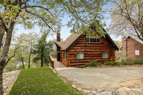 1452 Golden Rule Ln, Lake Arrowhead, CA, 92352 | Card Image