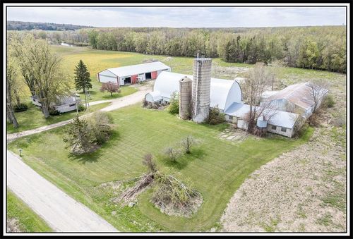 N5201 Lower Road, Liberty, WI, 54170 | Card Image