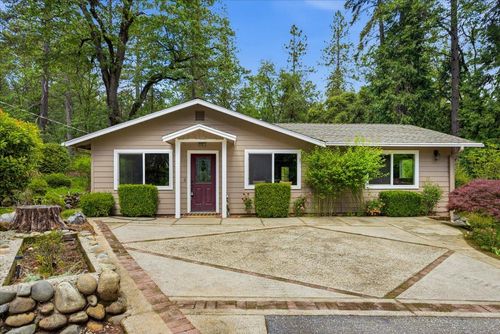 15423 Rattlesnake Rd, Grass Valley, CA, 95945-4310 | Card Image