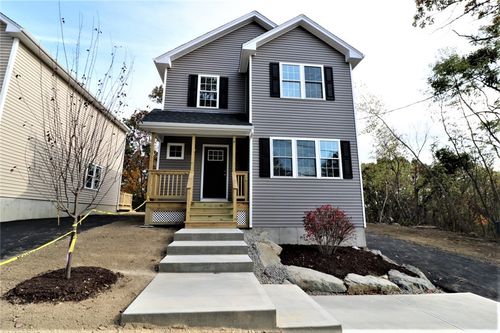 121 Hillcrest Ave, Providence, RI, 02909-4925 | Card Image