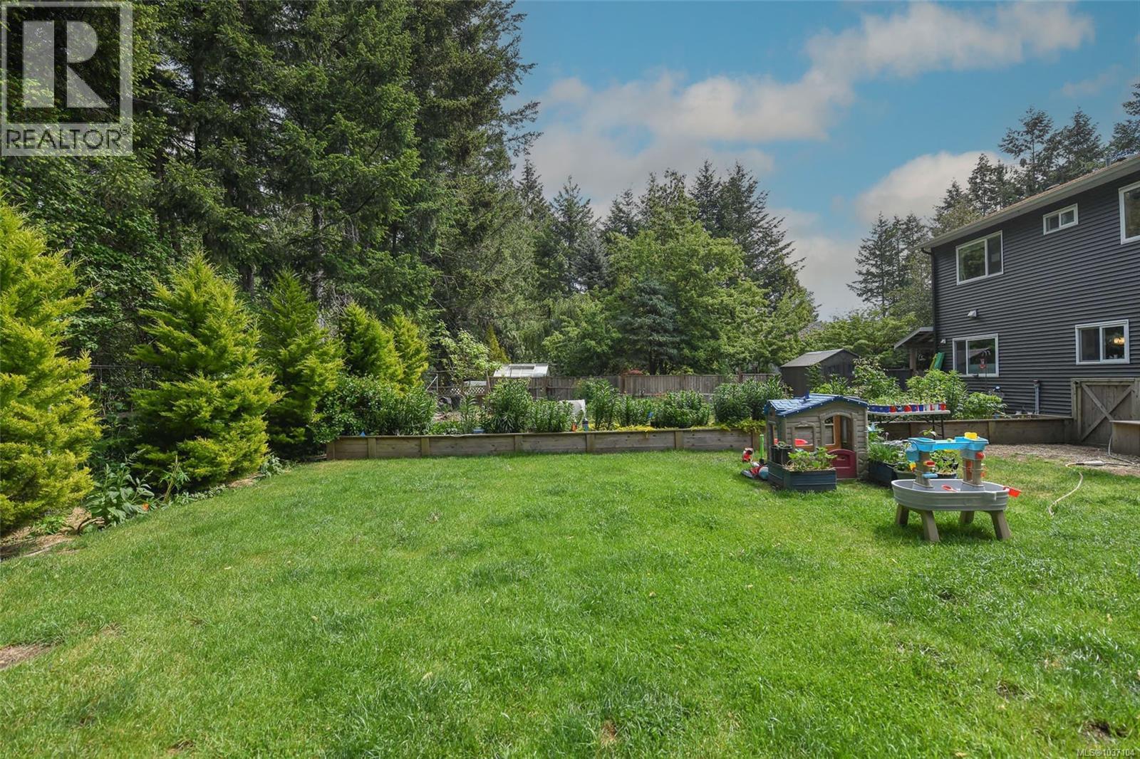 Residential in Comox 3
