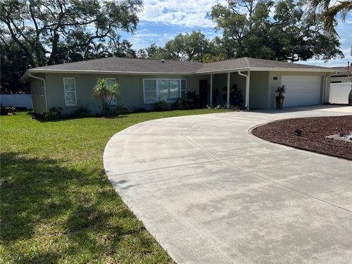 855 Fountainhead Dr, LARGO, FL, 33770-4226 | Card Image