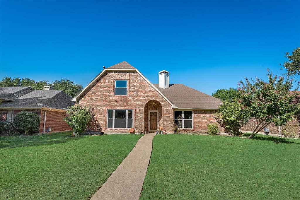 Meadow Ridge Dr, Mesquite, TX 75150