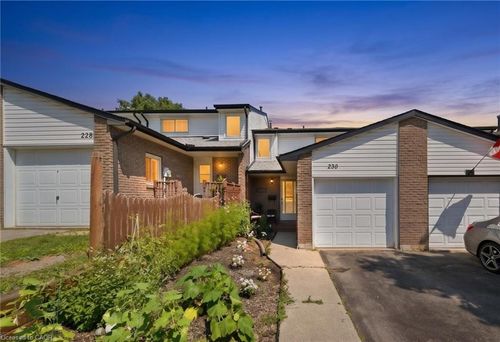230 Sunset Blvd, Cambridge, ON, N1S4M5 | Card Image