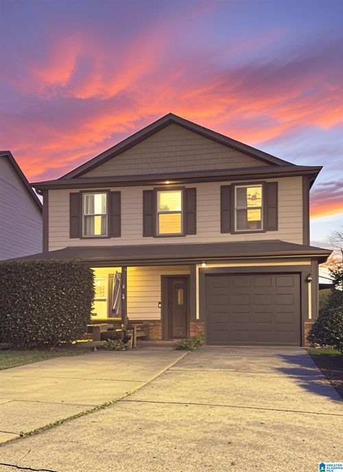 372 Union Station Way, CALERA, AL, 35040-8300 | Card Image