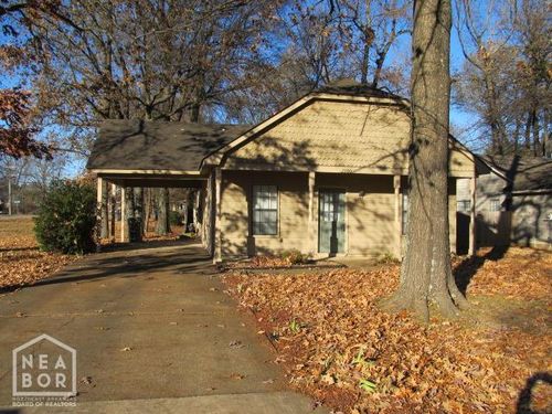 2300 Biltmore Cv, Jonesboro, AR, 72404-9300 | Card Image