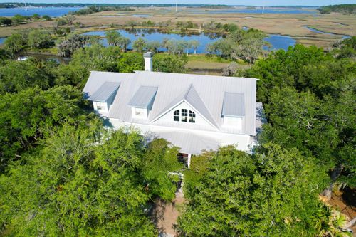 374 Mutual Dr, Charleston, SC, 29414-4839 | Card Image