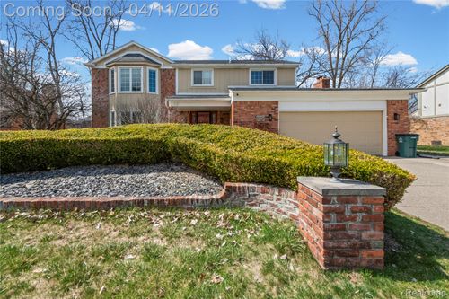 5325 Allison Dr, Troy, MI, 48085-3458 | Card Image