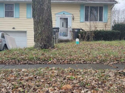 2412 Bramble Way, Anderson, IN, 46011-2837 | Card Image