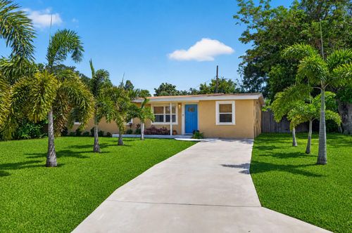101 40th Ave Se, ST PETERSBURG, FL, 33705-4336 | Card Image