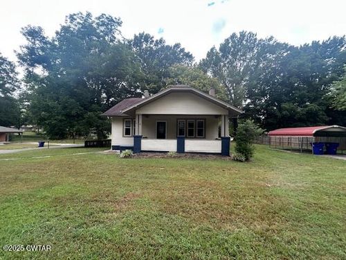 15 Tennessee St, Mc Kenzie, TN, 38201-1400 | Card Image