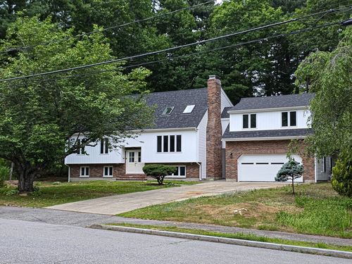 41 Kenneth St, West Bridgewater, MA, 02379-1219 | Card Image