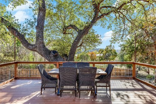 18501 Lakehead Cir, Lago Vista, TX, 78645-8726 | Card Image