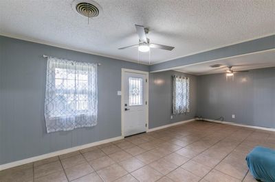 1205 Us Highway 84 W, House other with 3 bedrooms, 2 bathrooms and null parking in Teague TX | Image 2