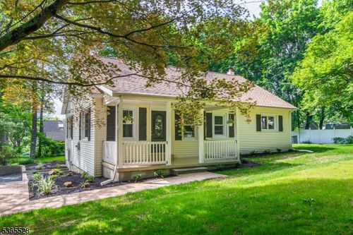 9 Sorman Ter, Randolph, NJ, 07869-3419 | Card Image