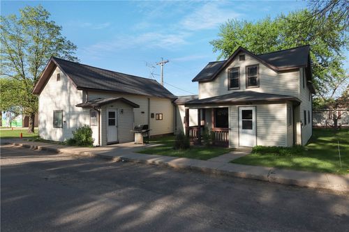 607 Wilson St, Downing, WI, 54734-9507 | Card Image