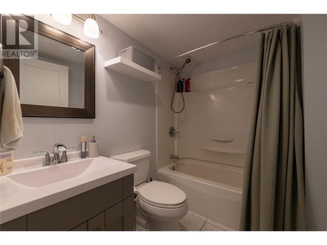 3 - 320 Powers Rd, Condo with 2 bedrooms, 2 bathrooms and 2 parking in Kamloops BC | Image 17