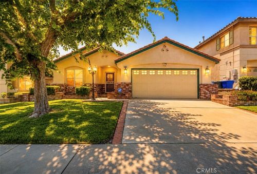 6206 Firestone Dr, Fontana, CA, 92336-1219 | Card Image