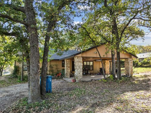 8123 Hilltop Rd, Argyle, TX, 76226-5063 | Card Image