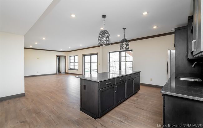 5560 Old Vincennes Rd, Home with 4 bedrooms, 4 bathrooms and null parking in Floyds Knobs IN | Image 83