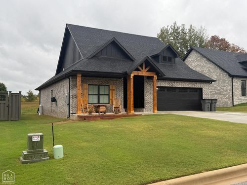 1101 Summit Ridge Trl, Paragould, AR, 72450-7792 | Card Image