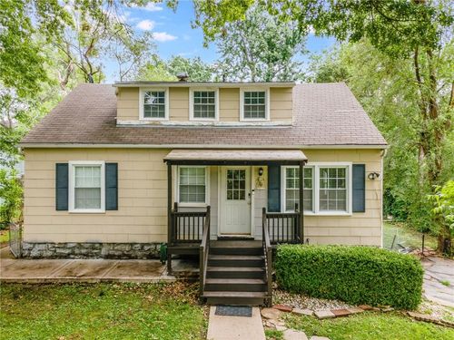 3011 S 10th St, Kansas City, KS, 66103-2551 | Card Image
