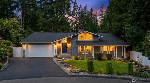 3027 167th Ave Ne, Bellevue, WA, 98008-2025 | Card Image