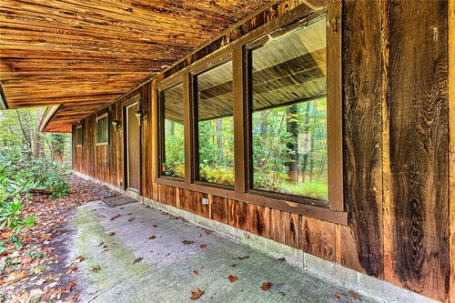 acme-128 Raccoon Rd, Acme, PA, 15610-1324 | Card Image