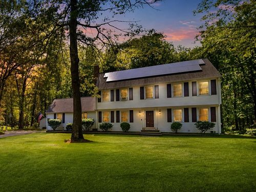 27 Winslow Farm Rd, Hudson, NH, 03051-5331 | Card Image