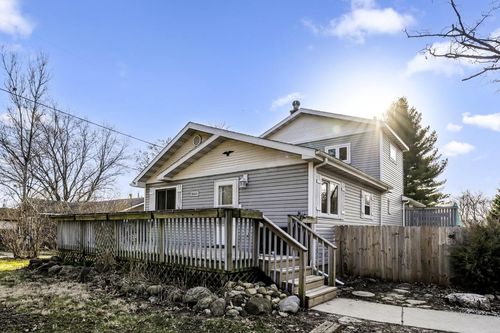 8660 Buena Drive, Burlington, WI, 53105 | Card Image