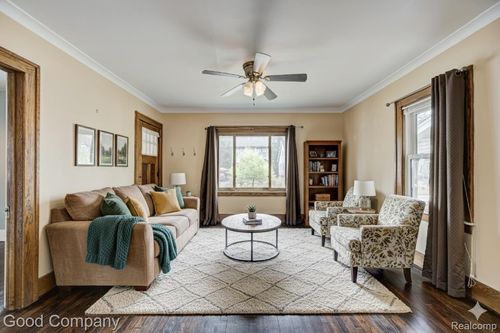 378 Fielding St, Ferndale, MI, 48220-3230 | Card Image