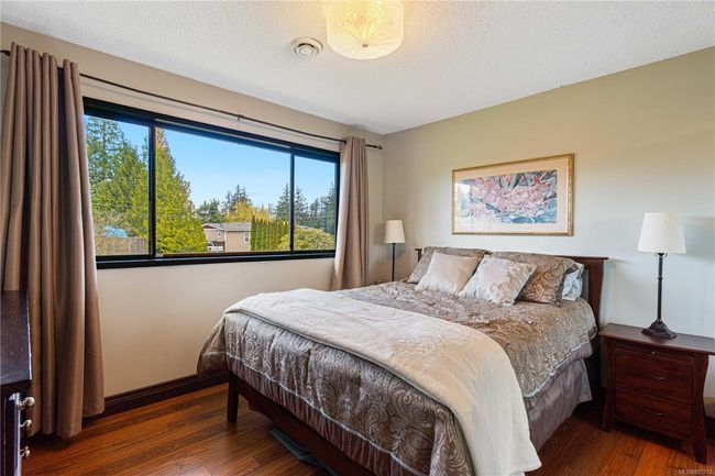 2nd Bedroom | Image 11