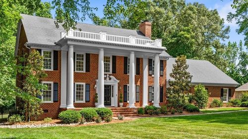 5204 Hedrick Dr, Greensboro, NC, 27410-9341 | Card Image