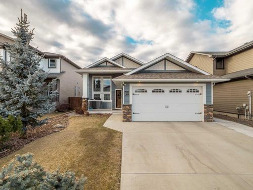 453 Westgate Cres, Coaldale, AB, T1M0E1 | Card Image