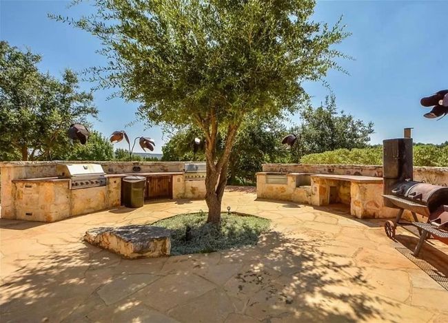 Beach club exterior kitchen and a grill | Image 19