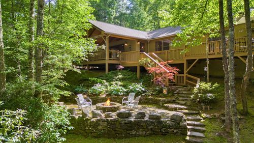 293 Gem Creek Rd, Cullowhee, NC, 28723-8550 | Card Image