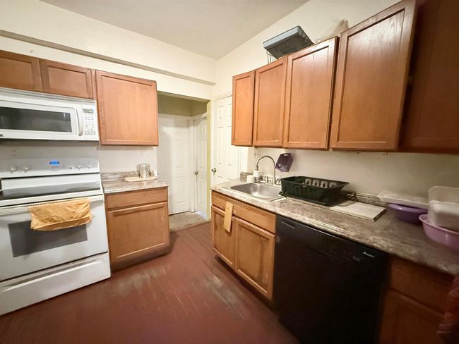 3608 Broadway, House other with 5 bedrooms, 2 bathrooms and null parking in West Palm Beach FL | Image 10
