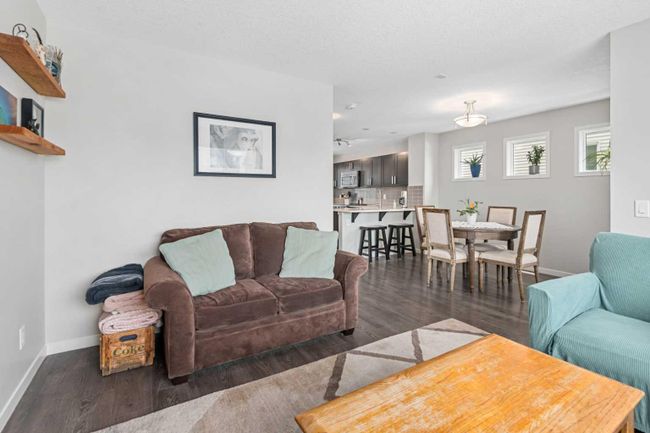 16 Copperpond Parade Se, Home with 3 bedrooms, 2 bathrooms and 2 parking in Calgary AB | Image 8