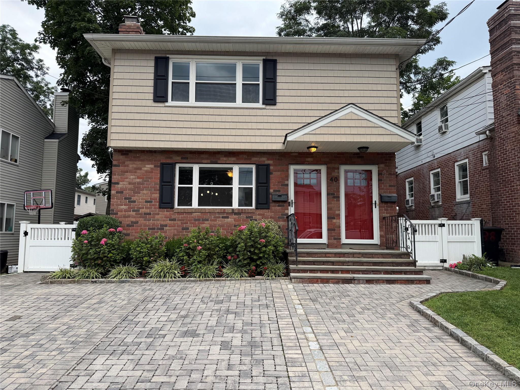 Residential Lease in North Hempstead 3