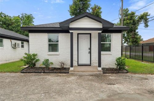 apt-c-4120 Linn St, Houston, TX, 77026-3651 | Card Image