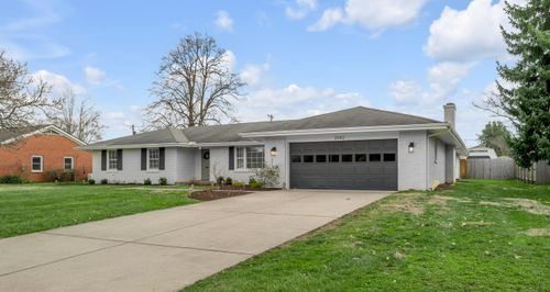 2042 Old Nassau Rd, Lexington, KY, 40504-3012 | Card Image