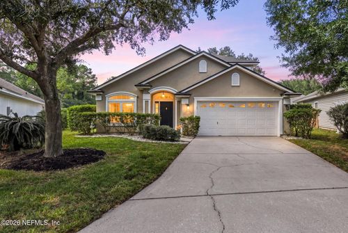 804 Bellshire Dr, Orange Park, FL, 32065-2222 | Card Image