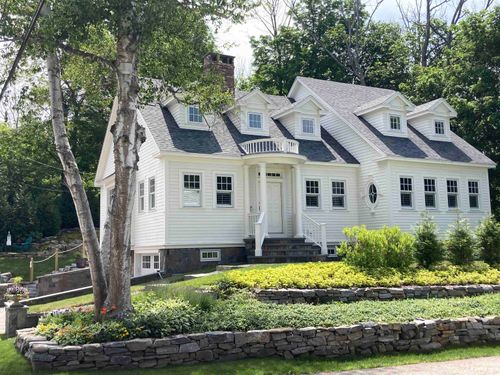 22 Colonial Ln, New Castle, NH, 03854-4455 | Card Image