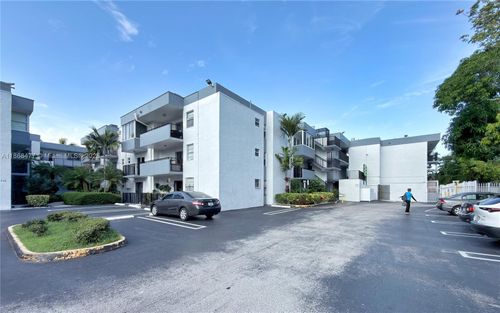apt-3307-2465 Sw 18th Ave, Miami, FL, 33145-3864 | Card Image