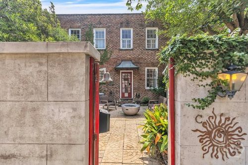 c-415 Price St, savannah, GA, 31401-5038 | Card Image