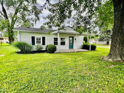 901 Revello St, Shelbyville, IN, 46176-2315 | Card Image