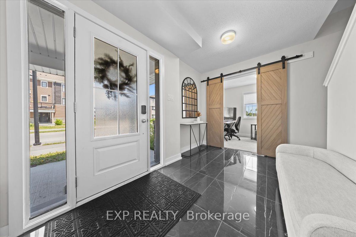 Residential in Barrhaven 4